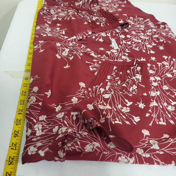 Croft Barrow Womens Artsy Boho Floral Top Size 3X Red Office Career Flowy V Neck - Picture 7 of 10